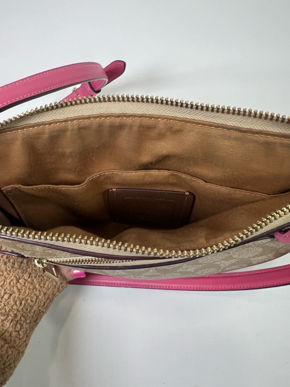 COACH C1554 - ROWAN FILE BAG IN SIGNATURE CANVAS /KHAKI/PINK CROSSBODY - Picture 7 of 12